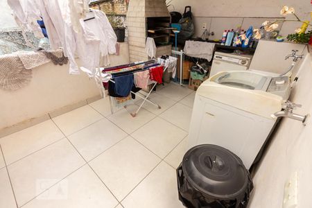 Casa à venda com 400m², 3 quartos e 4 vagasÁrea de Serviço