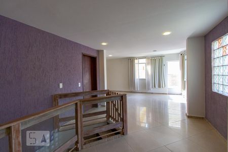 Sala 3 de casa à venda com 4 quartos, 200m² em Fonseca, Niterói