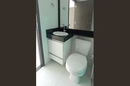 Banheiro de apartamento para alugar com 1 quarto, 35m² em Sul (águas Claras), Brasília
