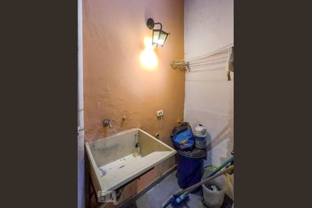 Casa à venda com 98m², 2 quartos e 2 vagasTanque 