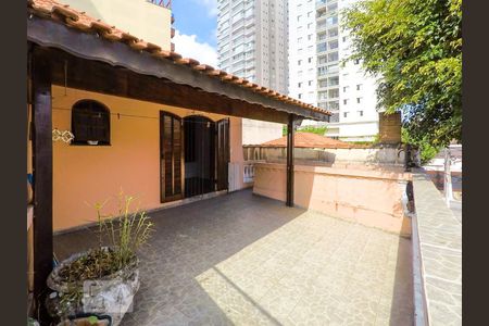 Casa à venda com 98m², 2 quartos e 2 vagasQuintal superior