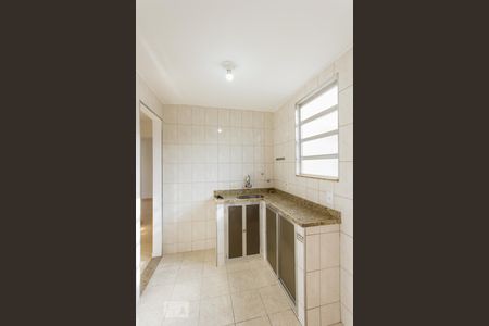 Apartamento à venda com 45m², 2 quartos e 1 vaga Apartamento à venda com 45m², 2 quartos e 1 vagaCozinha e Área de Serviço