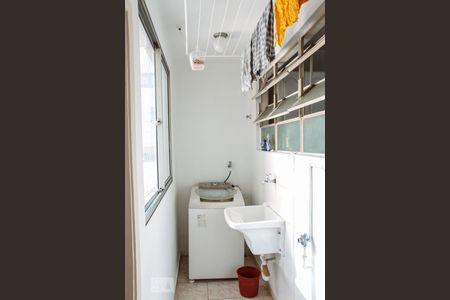 Apartamento para alugar com 108m², 3 quartos e 1 vagaÁrea de Serviço