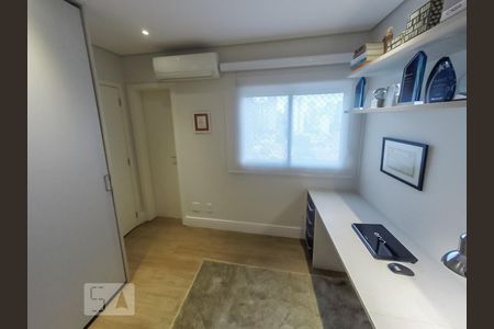 Suíte 1 de apartamento para alugar com 2 quartos, 92m² em Cidade Monções, São Paulo