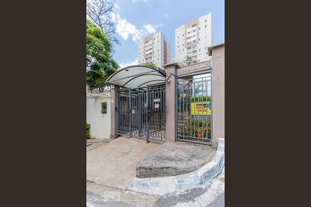 Apartamento para alugar com 77m², 3 quartos e 1 vagaFachada