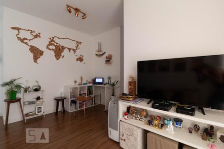 Sala de apartamento para alugar com 2 quartos, 64m² em Continental, Osasco