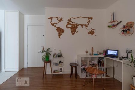 Sala de apartamento para alugar com 2 quartos, 64m² em Continental, Osasco