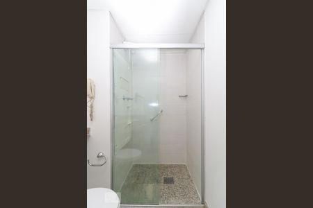 Banheiro  de kitnet/studio à venda com 1 quarto, 31m² em Vila Osasco, Osasco