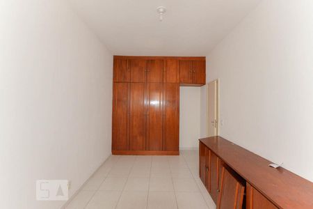 Apartamento à venda com 127m², 3 quartos e 2 vagas Apartamento à venda com 127m², 3 quartos e 2 vagasQuarto 2
