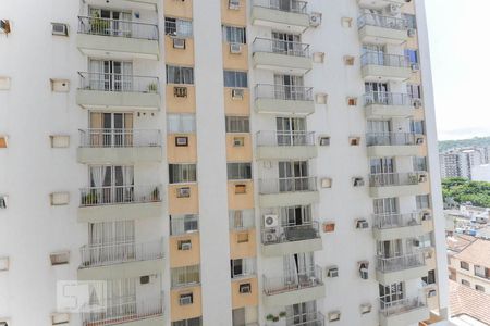 Apartamento à venda com 127m², 3 quartos e 2 vagas Apartamento à venda com 127m², 3 quartos e 2 vagasVista Quarto 1