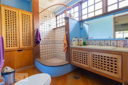 Casa para alugar com 900m², 6 quartos e 5 vagas Casa para alugar com 900m², 6 quartos e 5 vagasBanheiro da Suíte