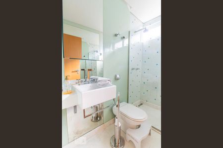 Apartamento à venda com 200m², 2 quartos e 2 vagasBanheiro