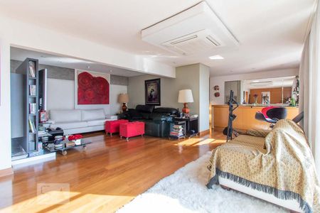 Sala de apartamento à venda com 2 quartos, 200m² em Cerqueira César, São Paulo