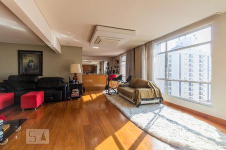Sala de apartamento à venda com 2 quartos, 200m² em Cerqueira César, São Paulo
