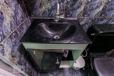 Detalhe banheiro de apartamento à venda com 2 quartos, 54m² em Vila Bancária, São Paulo