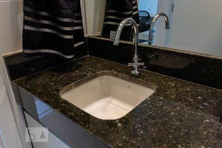 Studio para alugar com 26m², 1 quarto e 1 vagaDetalhe do Banheiro