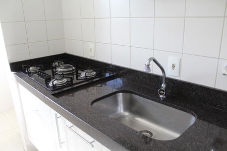 Casa de condomínio à venda com 69m², 2 quartos e 1 vagaPia