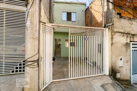 Casa para alugar com 90m², 2 quartos e 1 vagaFachada