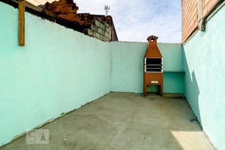 Casa para alugar com 90m², 2 quartos e 1 vagaQuintal com Churrasqueira