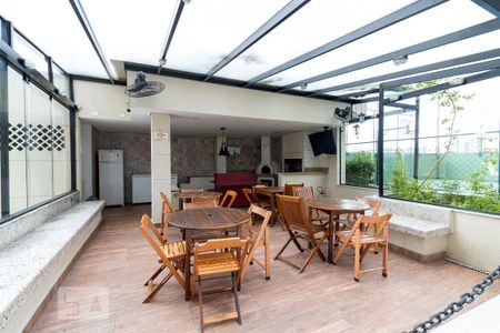 Apartamento para alugar com 84m², 2 quartos e 2 vagasChurrasqueira
