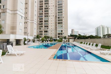 Apartamento para alugar com 84m², 2 quartos e 2 vagasPiscina
