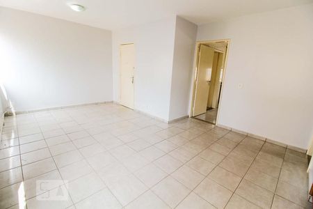 Sala de apartamento para alugar com 3 quartos, 103m² em St. Nova Suiça, Goiânia