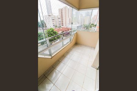 Apartamento para alugar com 103m², 3 quartos e 1 vagaQuarto 3 (suíte) Varanda