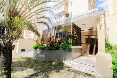 Apartamento para alugar com 103m², 3 quartos e 1 vagaFachada e portaria