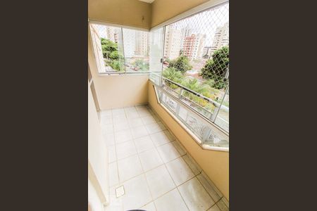 Apartamento para alugar com 103m², 3 quartos e 1 vagaQuarto 3 (suíte) Varanda