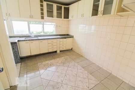 Apartamento para alugar com 103m², 3 quartos e 1 vagaCozinha