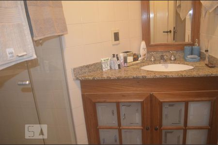 Banheiro de apartamento para alugar com 3 quartos, 89m² em Vila Progredior, São Paulo