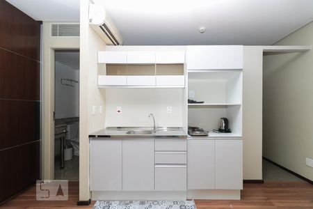 Banheiro de kitnet/studio à venda com 1 quarto, 32m² em Vila Osasco, Osasco