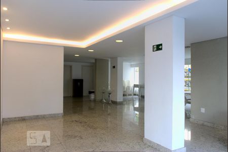 Apartamento à venda com 77m², 2 quartos e 1 vagaárea comum