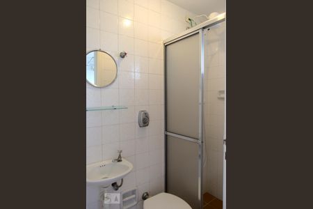 Apartamento à venda com 77m², 2 quartos e 1 vagadependência de serviço