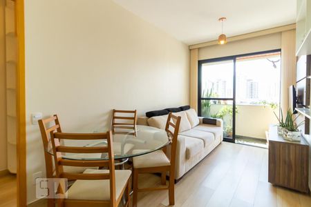 Sala de apartamento para alugar com 1 quarto, 37m² em Parque Imperial, São Paulo