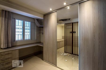 Casa à venda com 200m², 3 quartos e 3 vagas Casa à venda com 200m², 3 quartos e 3 vagasQuarto Suíte 3