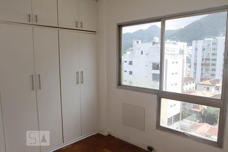 Suíte de apartamento para alugar com 3 quartos, 117m² em Jardim Botânico, Rio de Janeiro
