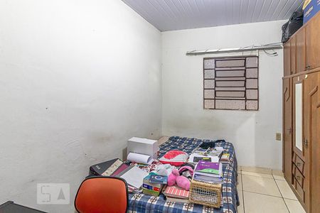 Quarto 3 de casa à venda com 4 quartos, 247m² em Floresta, Belo Horizonte