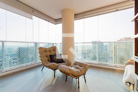 Apartamento para alugar com 161m², 3 quartos e 3 vagasVaranda da Suíte 3