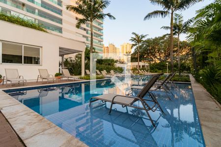 Apartamento para alugar com 161m², 3 quartos e 3 vagasÁrea comum - Piscina