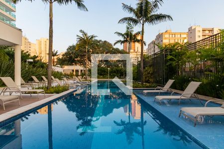 Apartamento para alugar com 161m², 3 quartos e 3 vagasÁrea comum - Piscina