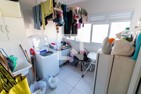 Apartamento para alugar com 161m², 3 quartos e 3 vagasÁrea de Serviço