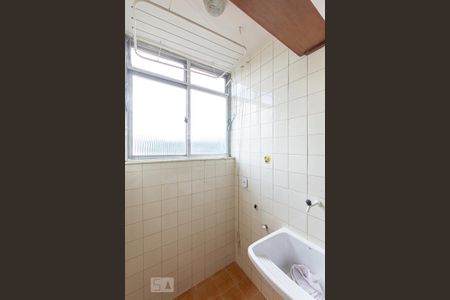 Apartamento para alugar com 60m², 2 quartos e 1 vagaÁrea de Serviço