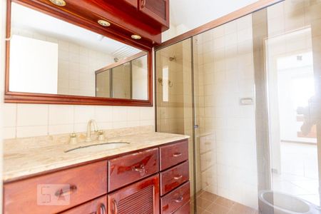 Banheiro Social de apartamento para alugar com 2 quartos, 60m² em Fonseca, Niterói