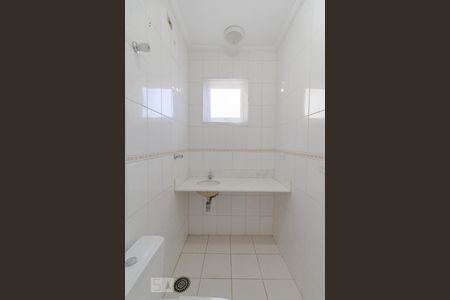 Casa de condomínio à venda com 95m², 3 quartos e 2 vagasBanheiro da Suíte