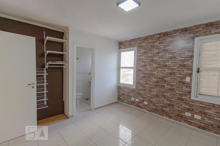 Casa de condomínio à venda com 95m², 3 quartos e 2 vagasSuíte