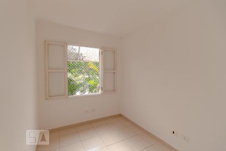 Casa de condomínio à venda com 95m², 3 quartos e 2 vagasQuarto 2