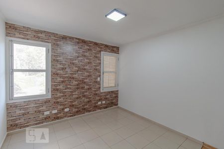 Casa de condomínio à venda com 95m², 3 quartos e 2 vagasSuíte