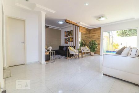 Sala de casa à venda com 4 quartos, 290m² em Anil, Rio de Janeiro