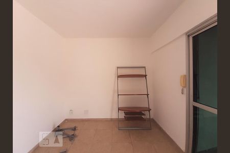 Apartamento à venda com 160m², 3 quartos e 2 vagasEscritório